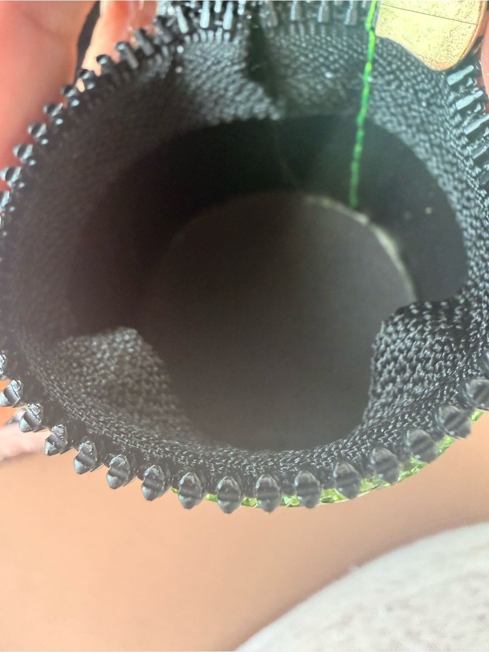 Green Crystal Keychain Pouch - Picture 2 of 4